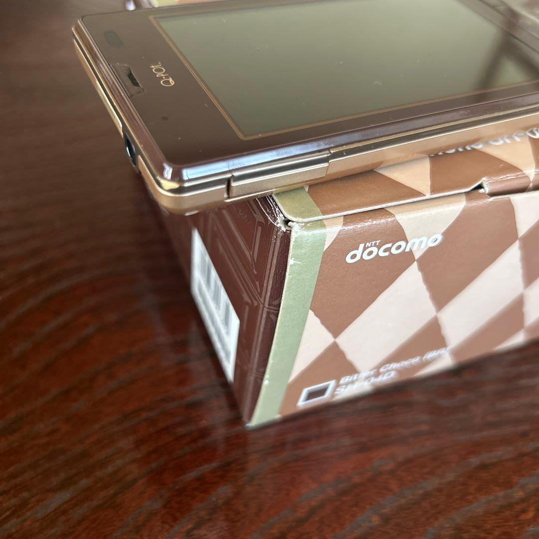 【値下げしました！】Q-pot. Phone SH-04D チョコレートデザイン
