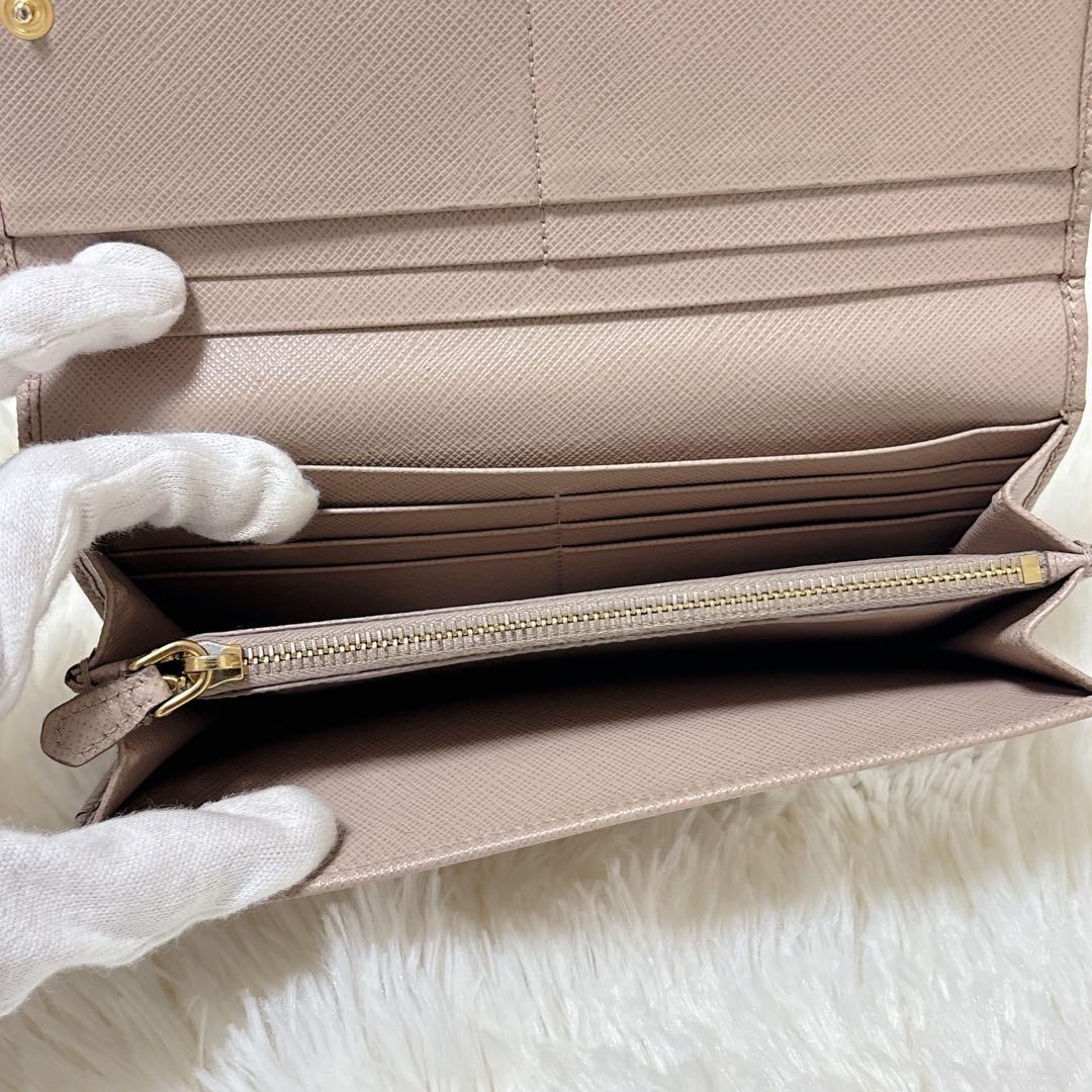 現行/美品✨PRADA サフィアーノレザー 三角ロゴ長財布 ピンクベージュ