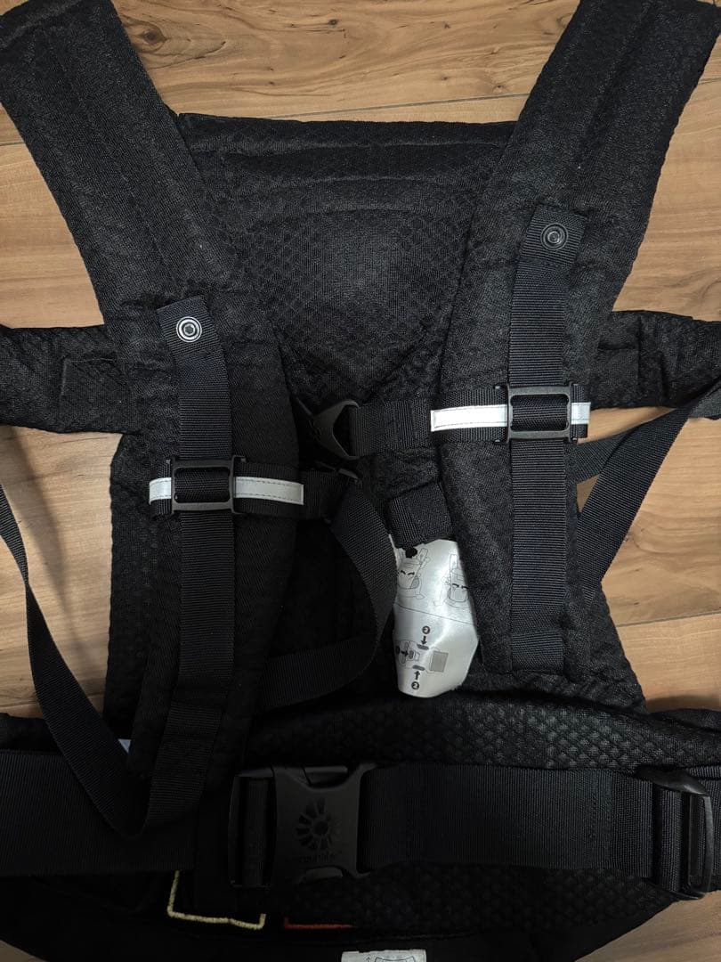 エルゴ　エルゴベビー OMNI breeze オムニブリーズ　ブラック抱っこ紐