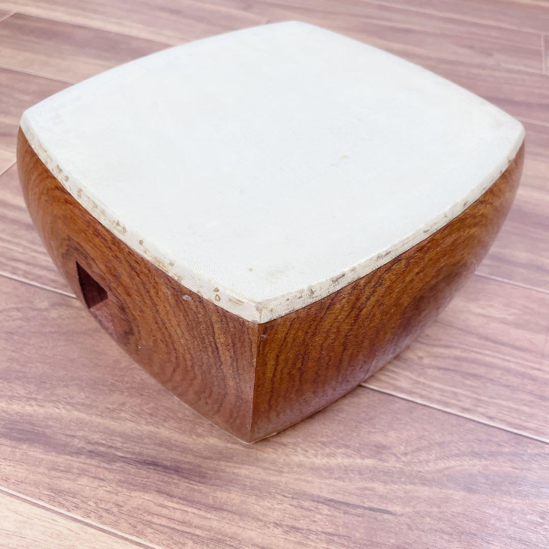 三味線 トチ紅木 綾杉胴 細棹 一本溝 猫皮 天然素材糸巻き 和楽器