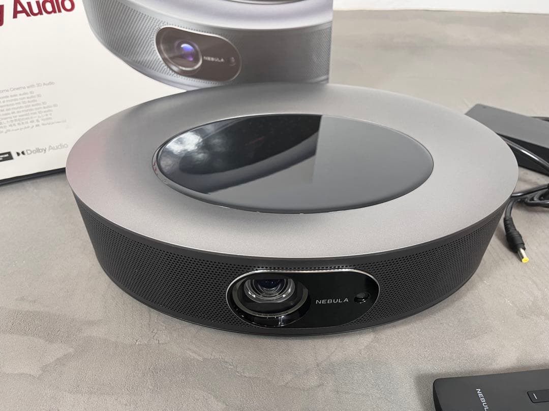 NEBULA Cosmos Max プロジェクター 本体　美品