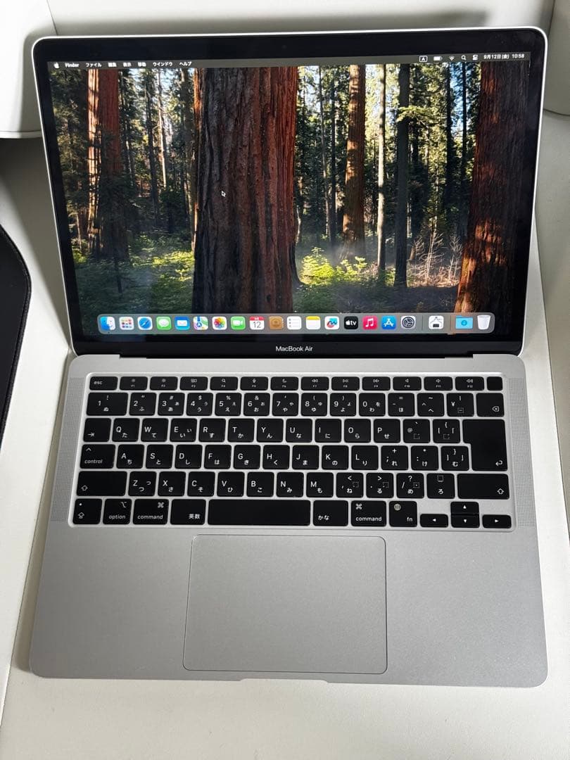 Apple MacBook Air (M1, 2020) 本体 JIS