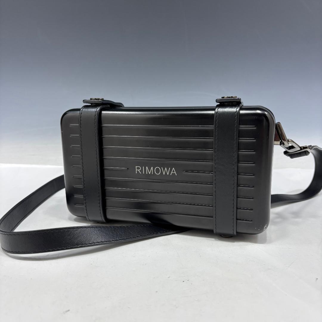 状態良【リモワ本物】ショルダーバッグ/ポリカボネート/ブラック/仕切りあり