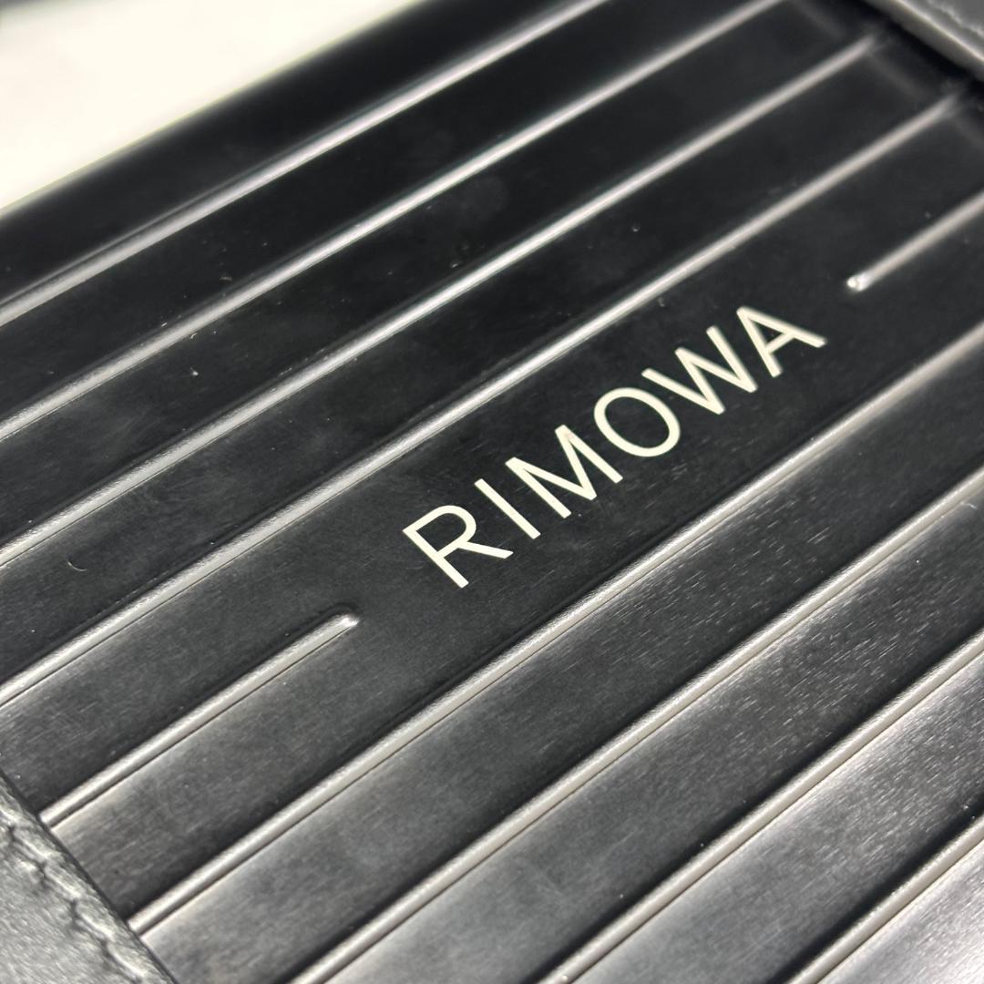 状態良【リモワ本物】ショルダーバッグ/ポリカボネート/ブラック/仕切りあり