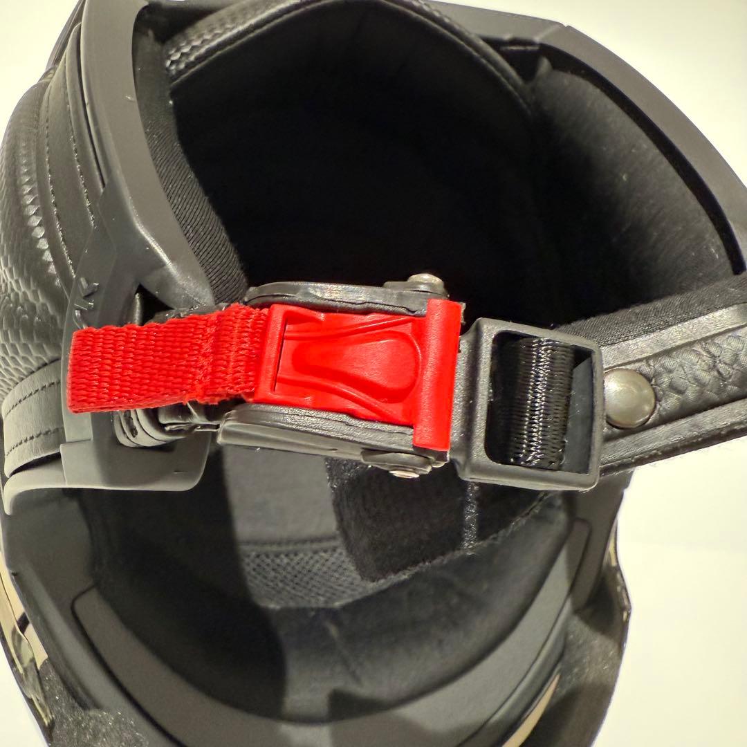 KASK マットブラック ヘルメット バイザー付き　スキーヘルメット