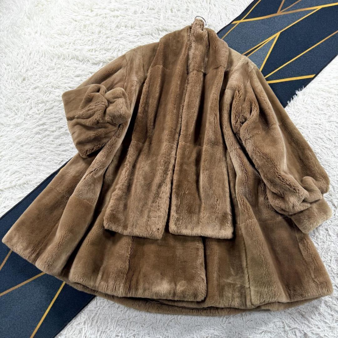 裾周り266㎝ FOXEY ヌートリア コート Aライン XL相当 なめし柔らか