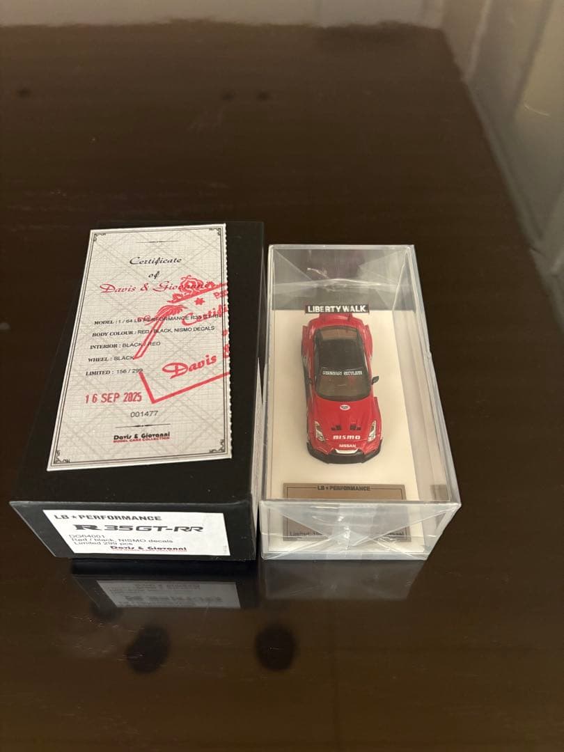 Davis&Giovanni NISSAN GT-R ミニカー 1/64