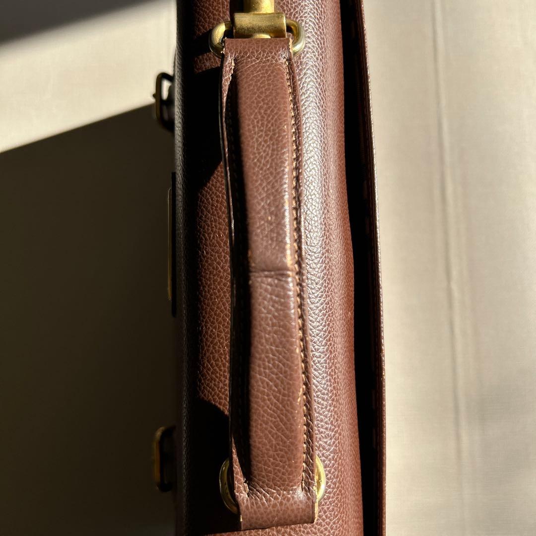 高級　Burberry ビジネスバック　男女共　茶系色