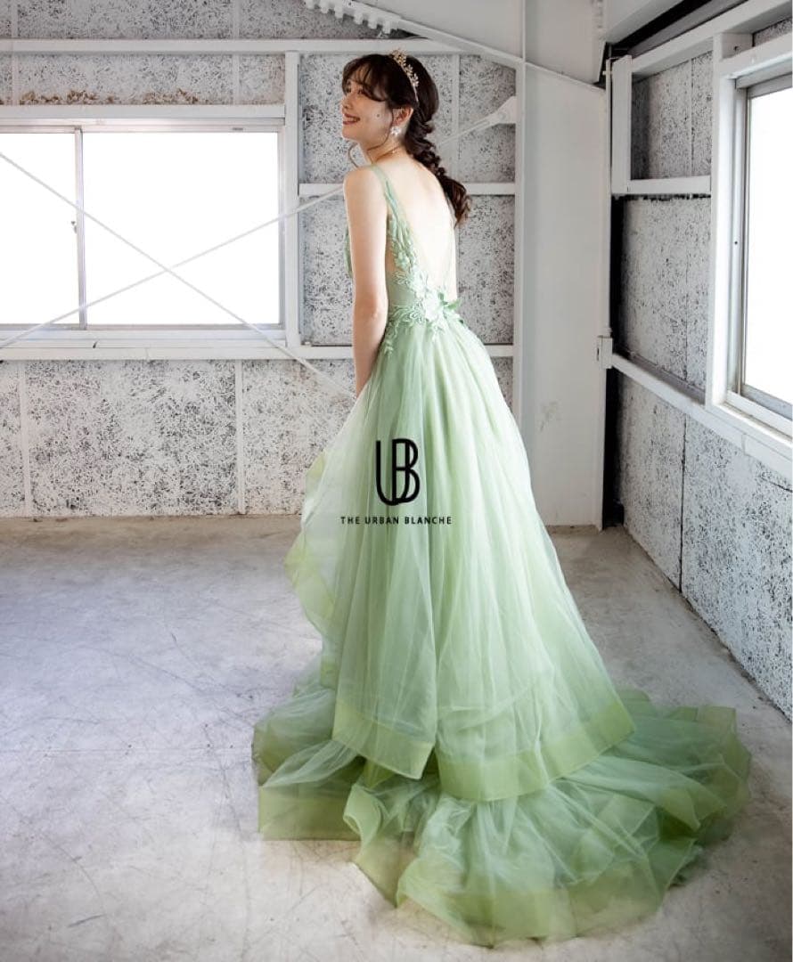 THE URBAN BLANCHE カラードレス　CD36 グリーン