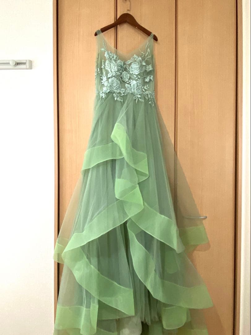 THE URBAN BLANCHE カラードレス　CD36 グリーン