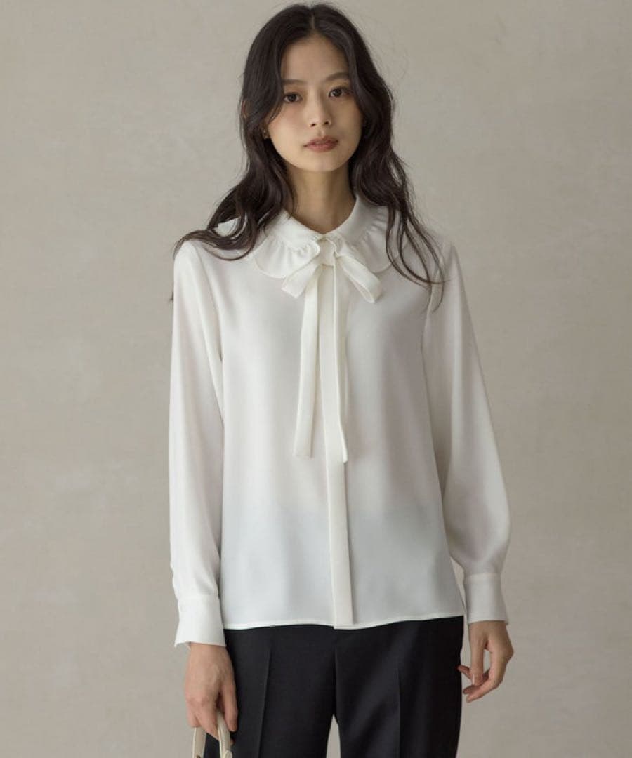 組曲　 ボウタイ付きフリルカラー ブラウス サイズ2