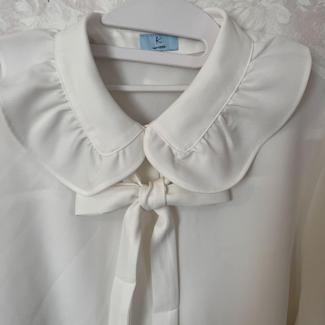 組曲　 ボウタイ付きフリルカラー ブラウス サイズ2