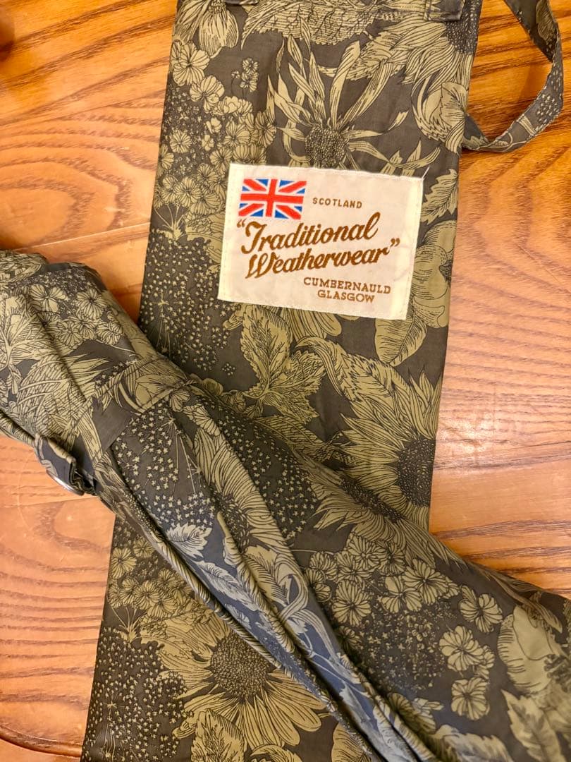 ◆希少美品♡Traditional Weatherwearリバティ晴雨兼用折畳傘