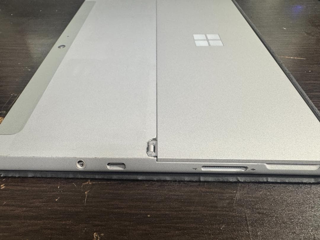 即発送 Surface Go 3 Pentium-6500Y/8GB/128GB