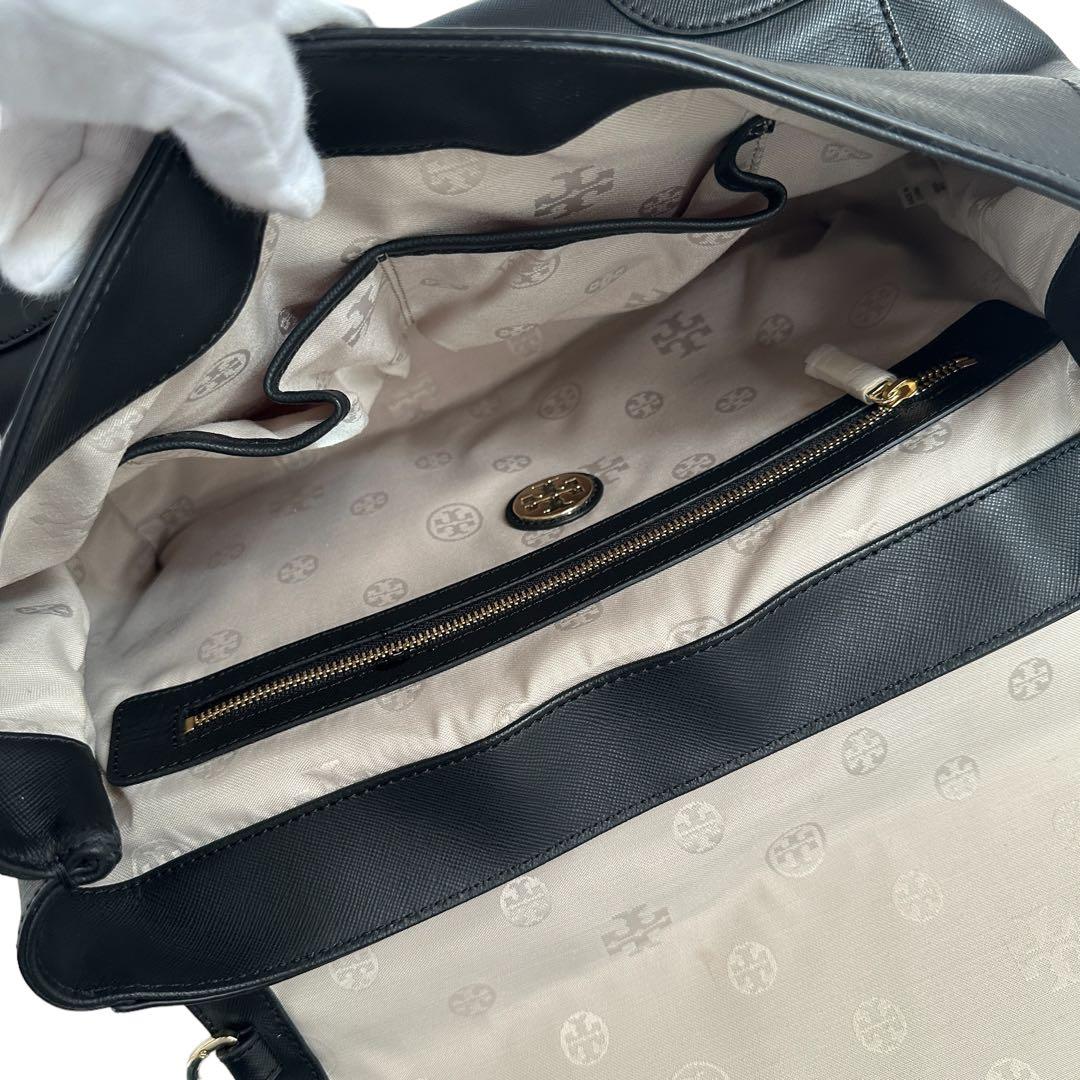 【極美品】【TORY BURCH】ビジネスバッグ　牛革　メンズ　レディース