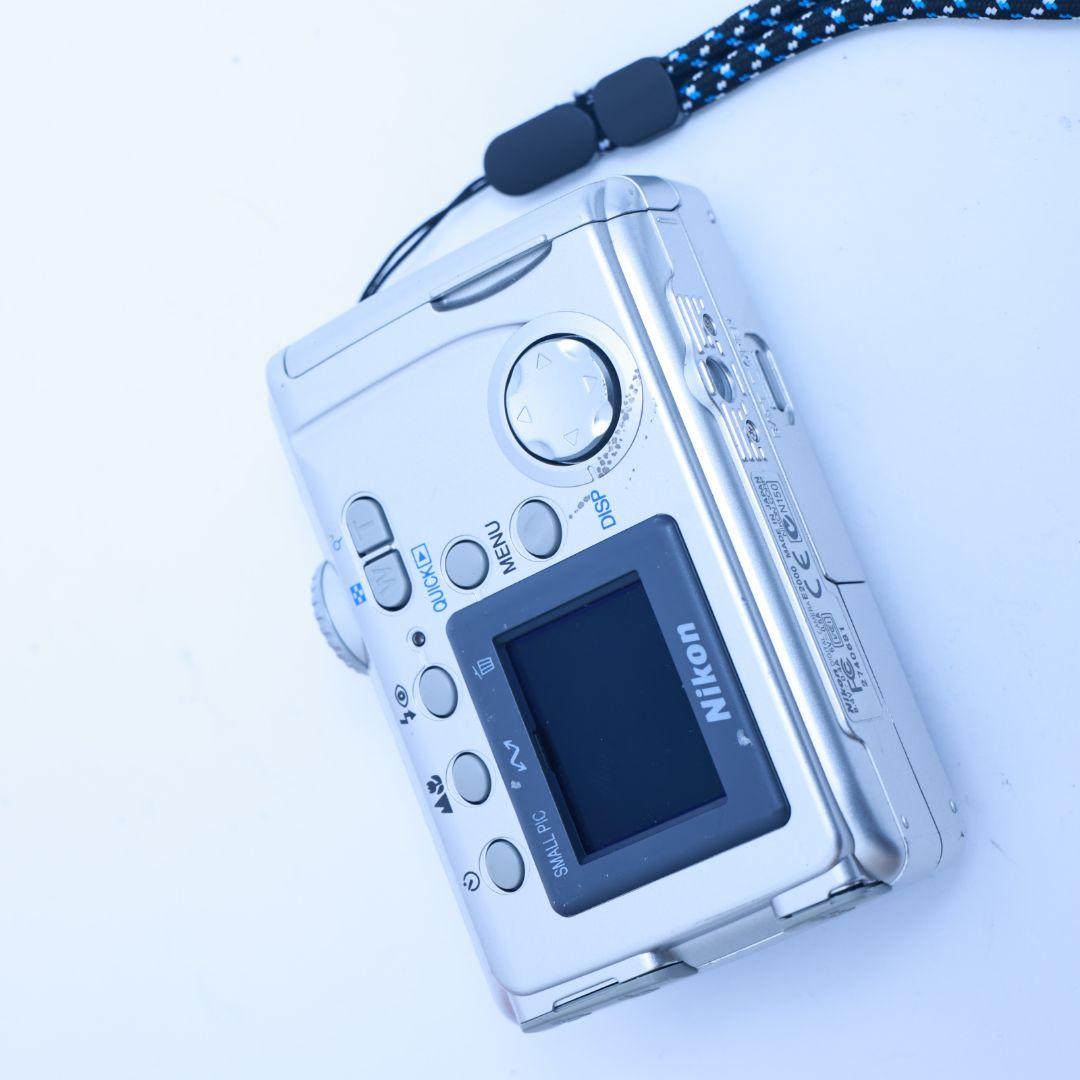 スマホ転送可 Nikon デジタルカメラ CFカード他 コンデジ　コンパクト