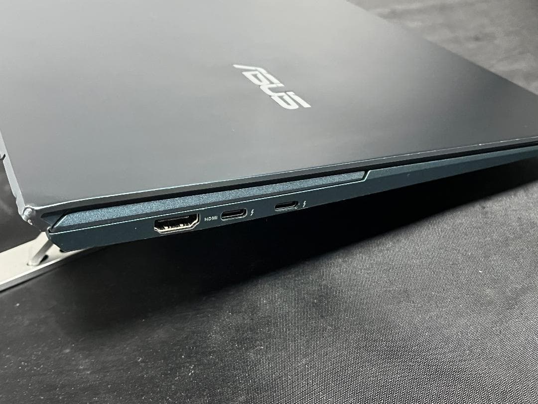 2画面 ASUS ZenBook UX482E 11世代i5