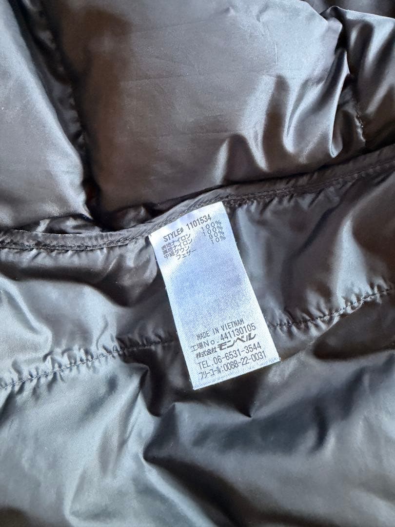 美品(早い者勝ち) モンベル　ライトアルパイン　ダウンジャケット