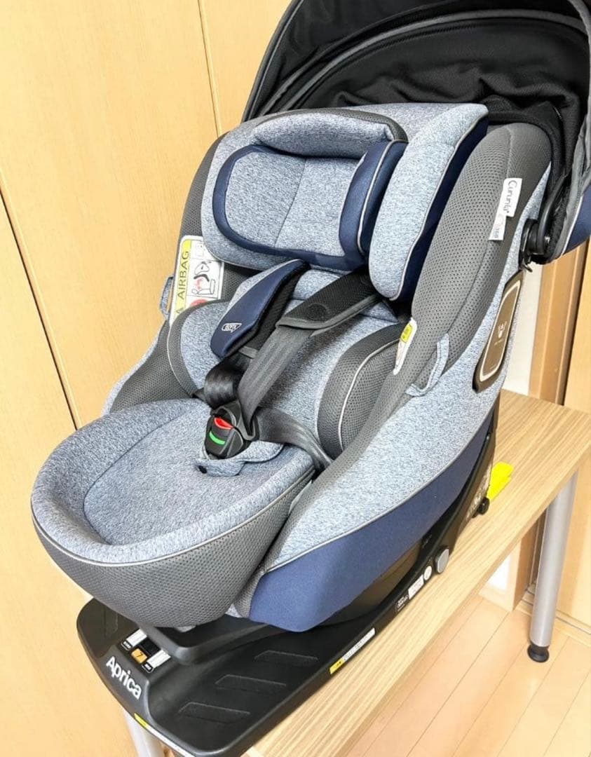 Aprica クルリラプラス３６０°セーフティ ISOFIX 最高クラス
