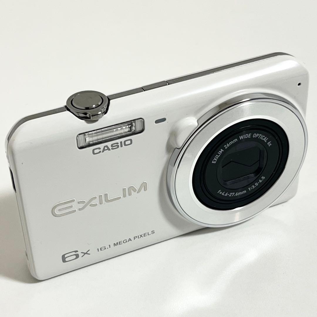 デジタルカメラ CASIO EXILIM EX-Z770