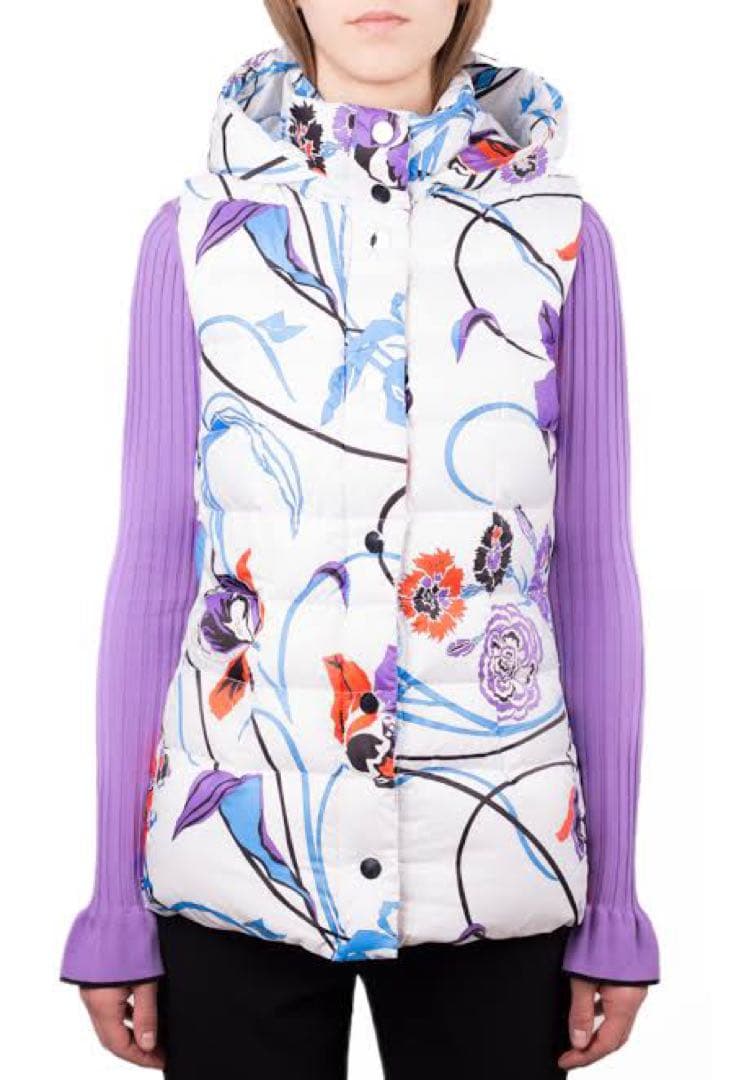 美品　EMILIO PUCCI エミリオプッチ　花柄　フローラ　ダウン　ベスト