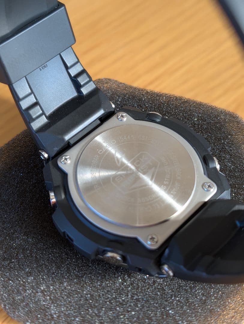 最安値　G-SHOCK デジタル腕時計 ブラック/シルバー