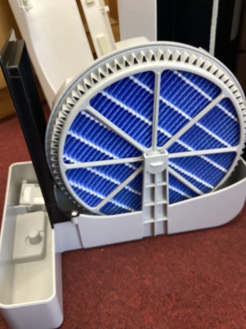 U Fujitsu Plazion DAS-303K 空気清浄機　2023年