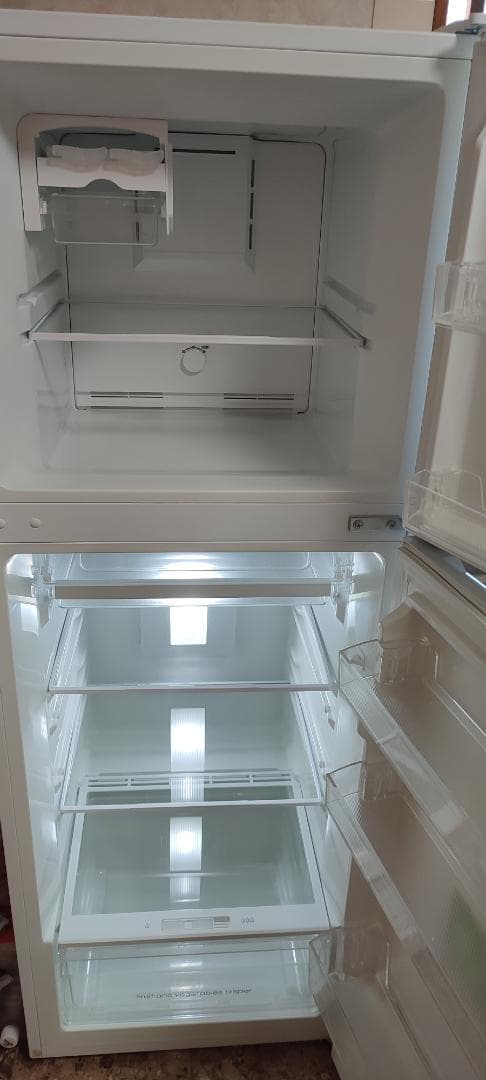 冷蔵庫・上部冷凍庫 225ＬLED照明 ガラス棚付き