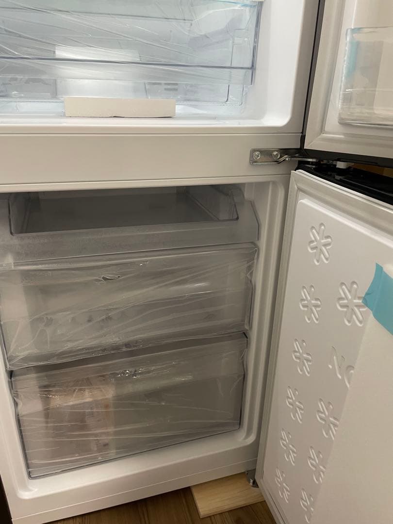 ハイアール　2024年製　冷蔵庫　JR-F 18KS (AK) 175L