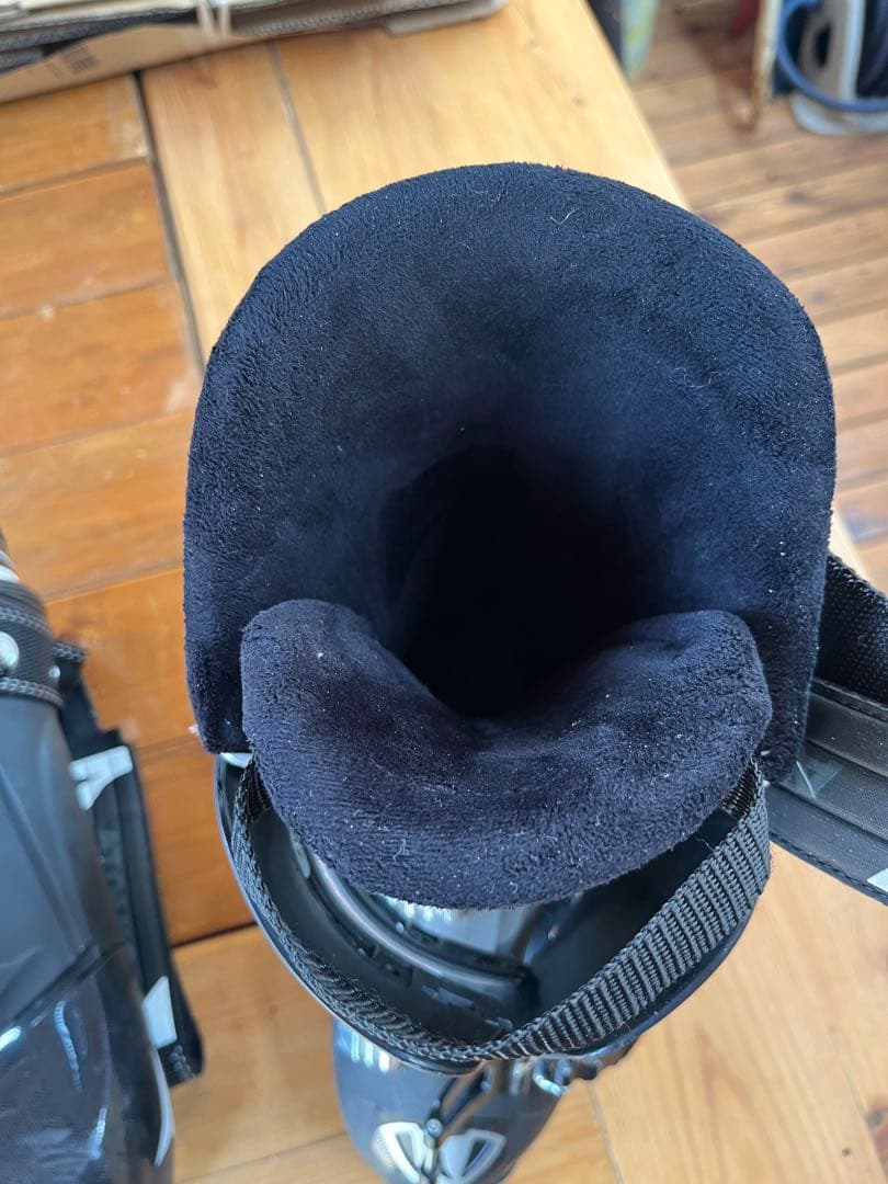 アトミック　Atomic Hawx magna 80 25 25.5