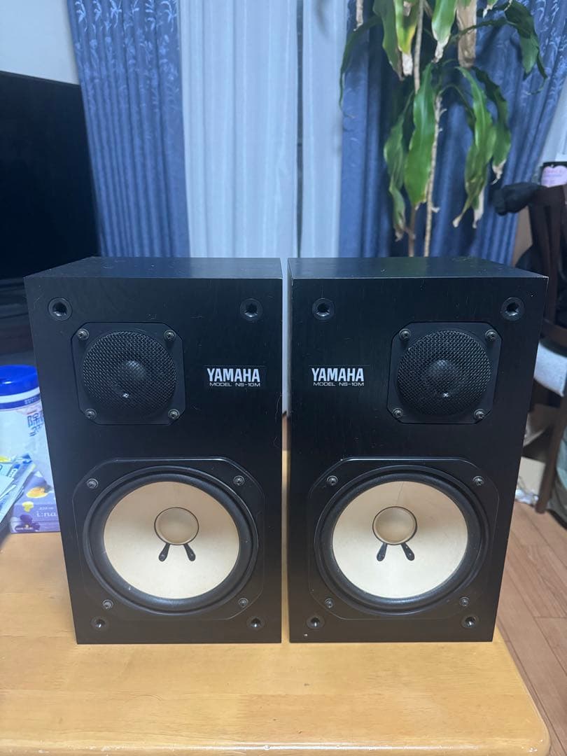 YAMAHA NS-10M　美品　ブックシェルフスピーカー　ペア　シリアル同番