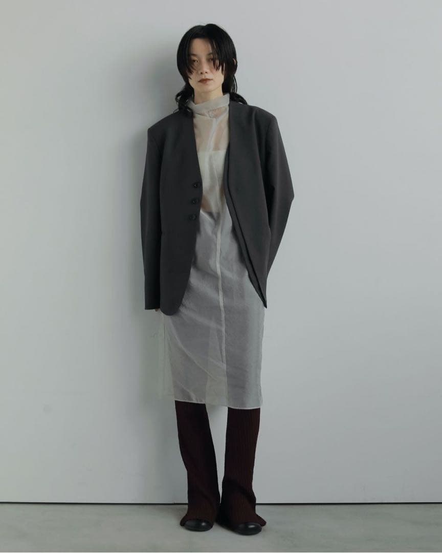 アンヌーク　チャコールグレー ジャケット38