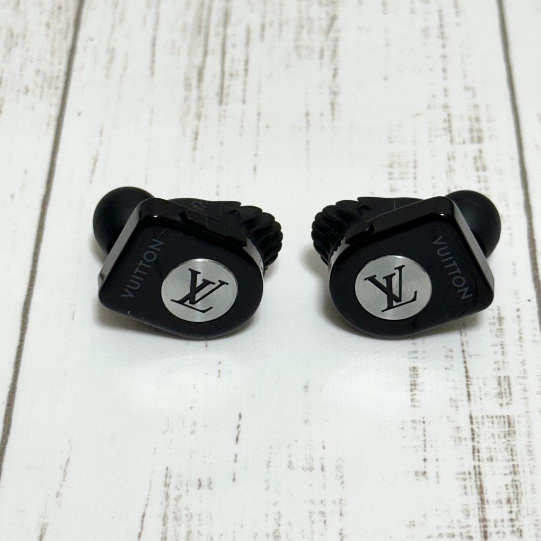 【極美品】 LOUIS VUITTON ルイヴィトン イヤホン QAB110
