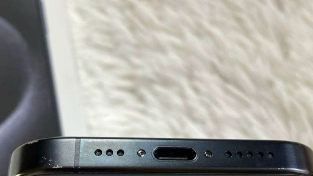 【ラスト1台】iPhone15 Pro 256GB 100% 【すぐ発送】