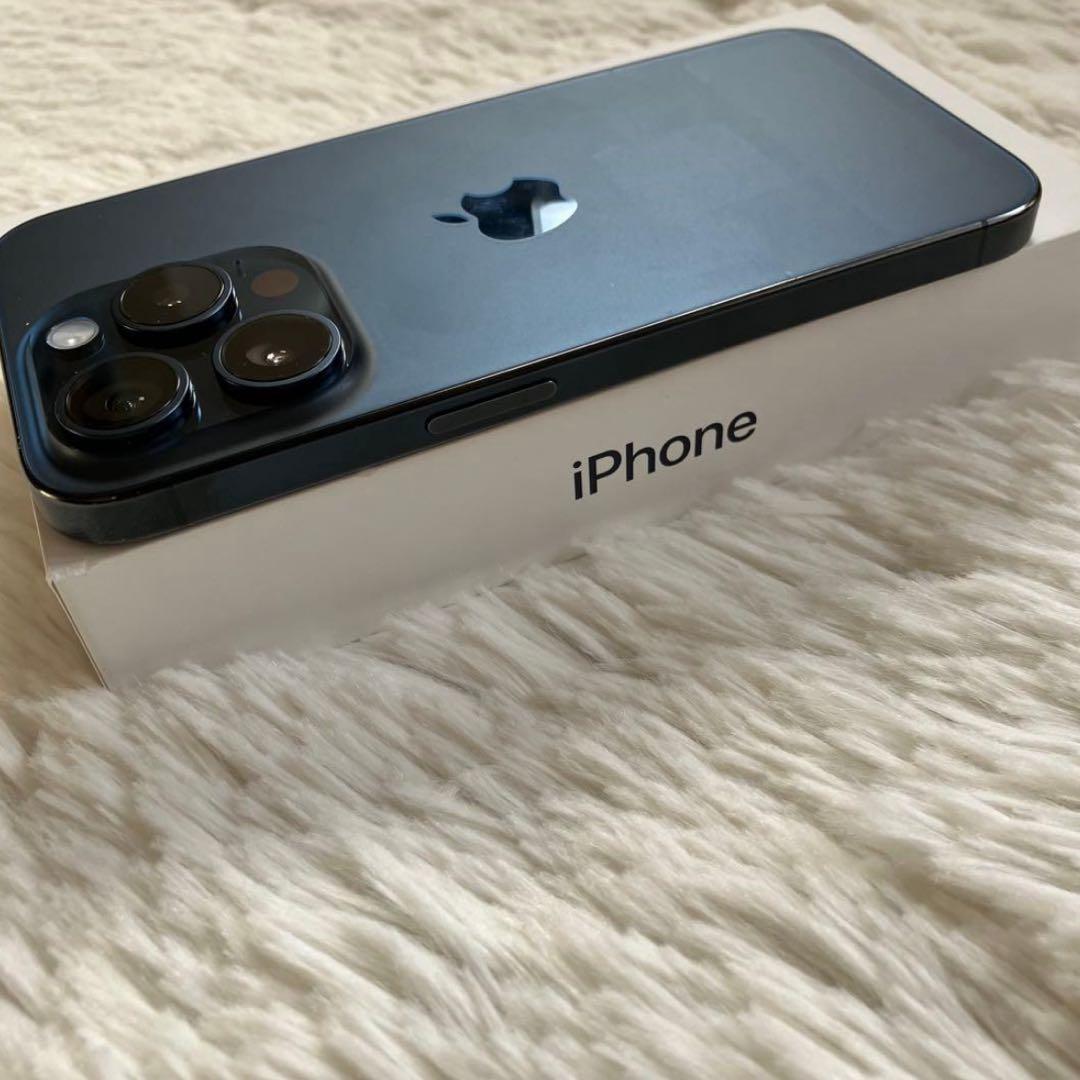 【ラスト1台】iPhone15 Pro 256GB 100% 【すぐ発送】