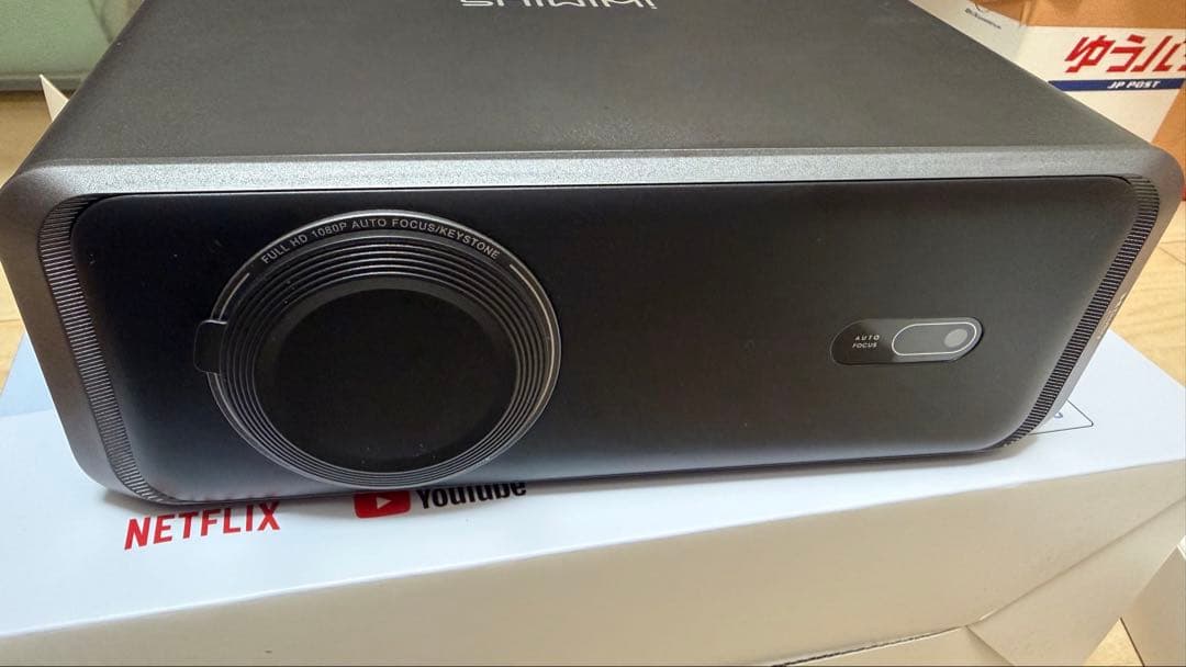 プロジェクター 本体 4k iWIMIUS