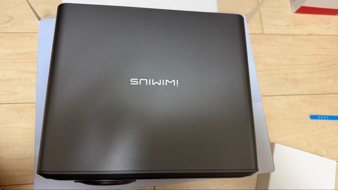 プロジェクター 本体 4k iWIMIUS