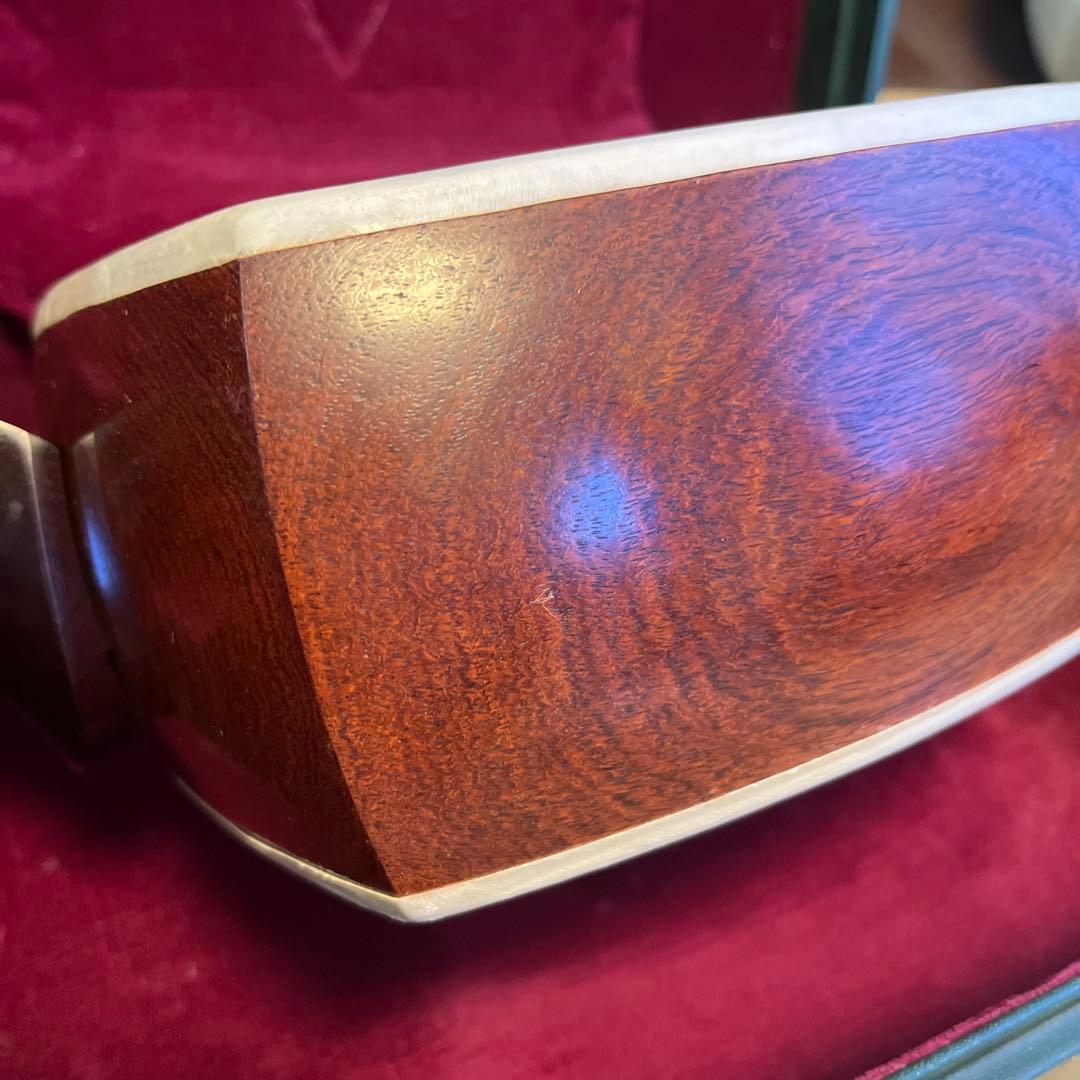 細棹三味線。男性用。舞台用。紅木製の三分割