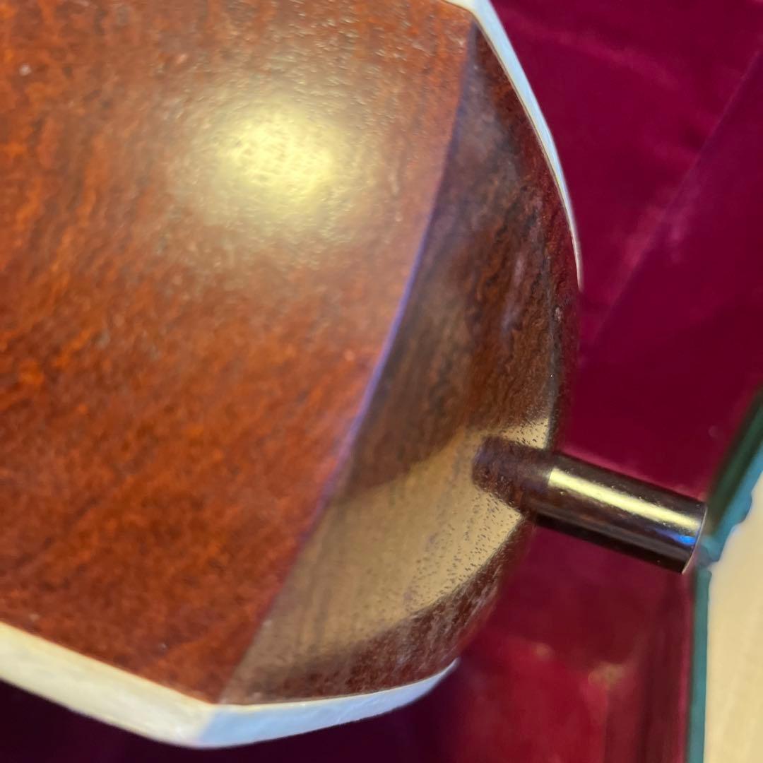 細棹三味線。男性用。舞台用。紅木製の三分割