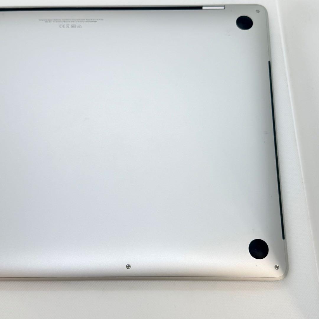 2019年式 MacBook Pro 16インチ i7/16GB/512GB