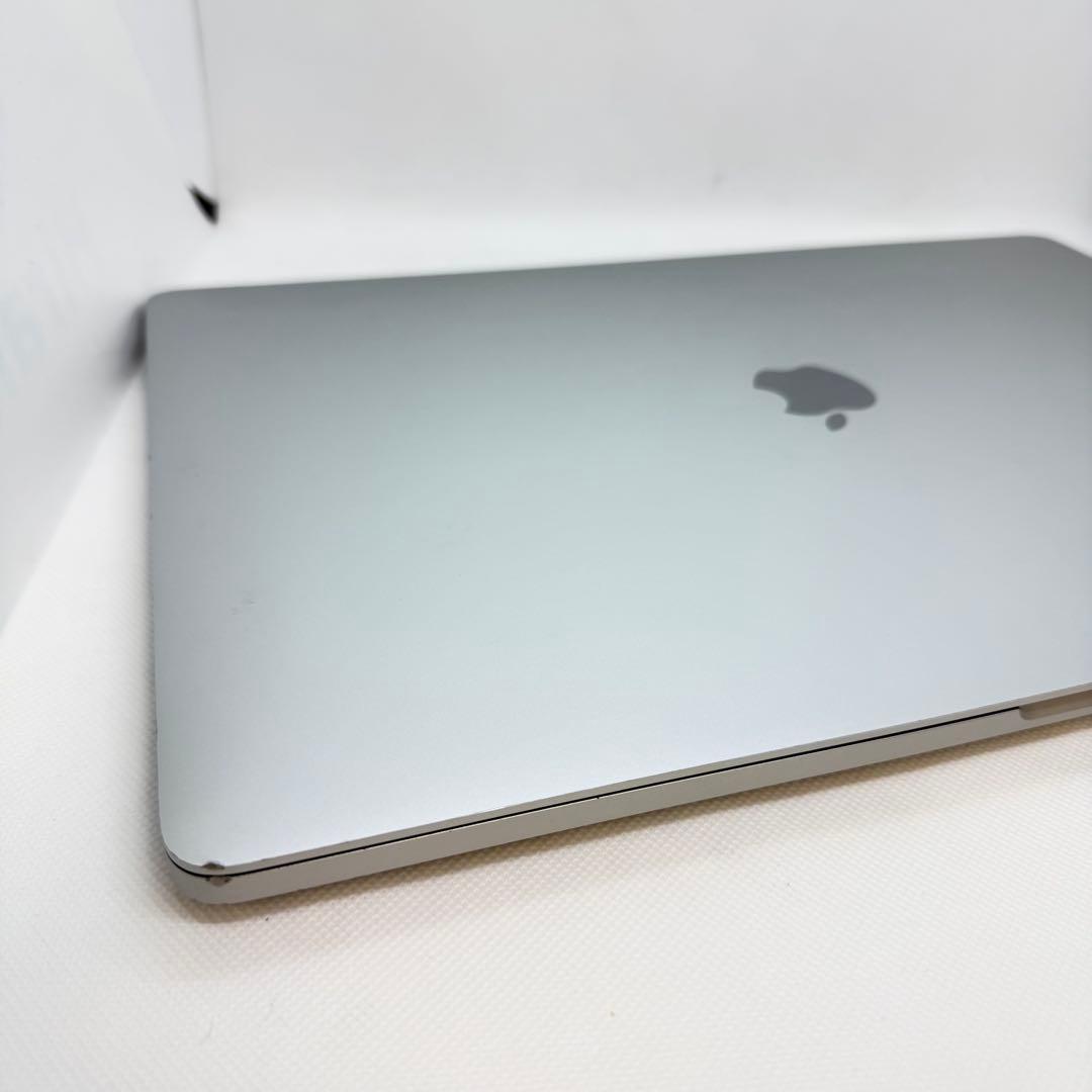 2019年式 MacBook Pro 16インチ i7/16GB/512GB