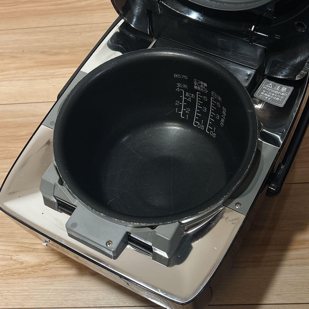 ✨特価✨ 象印マホービン 炊飯器 炎舞炊き 5.5合 黒漆 NW-LA10-BZ