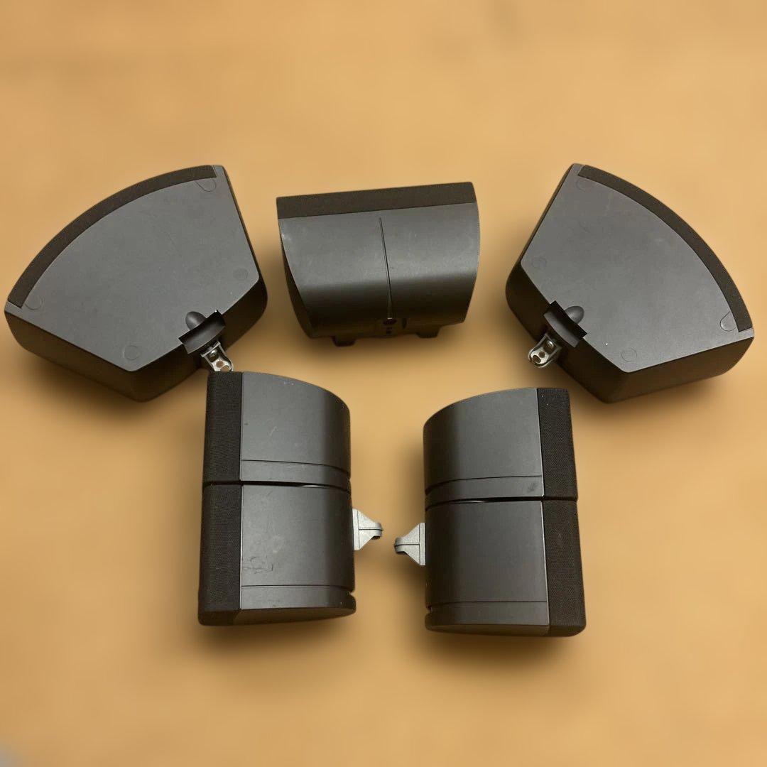 Q*ỗ様 オークション‼️Bose サテライト　サラウンドスピーカー 5個セット