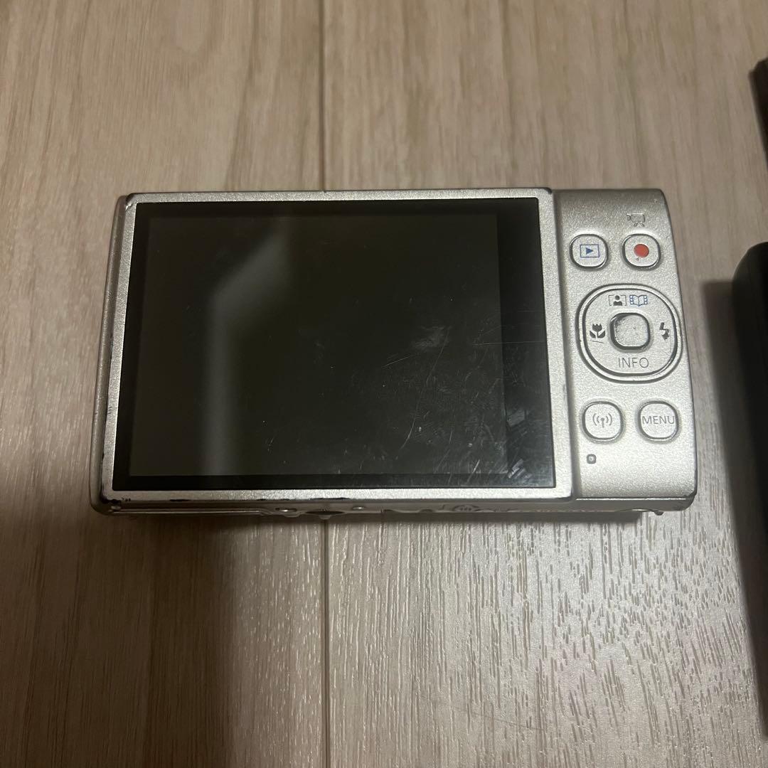 キャノン Canon IXY 650 シルバー