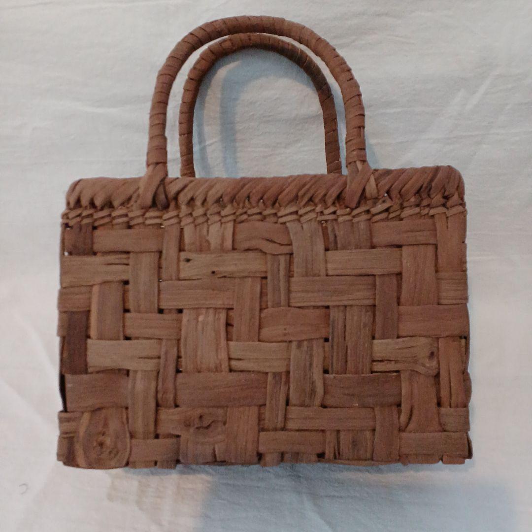 小さい国産山葡萄かご　太ひご