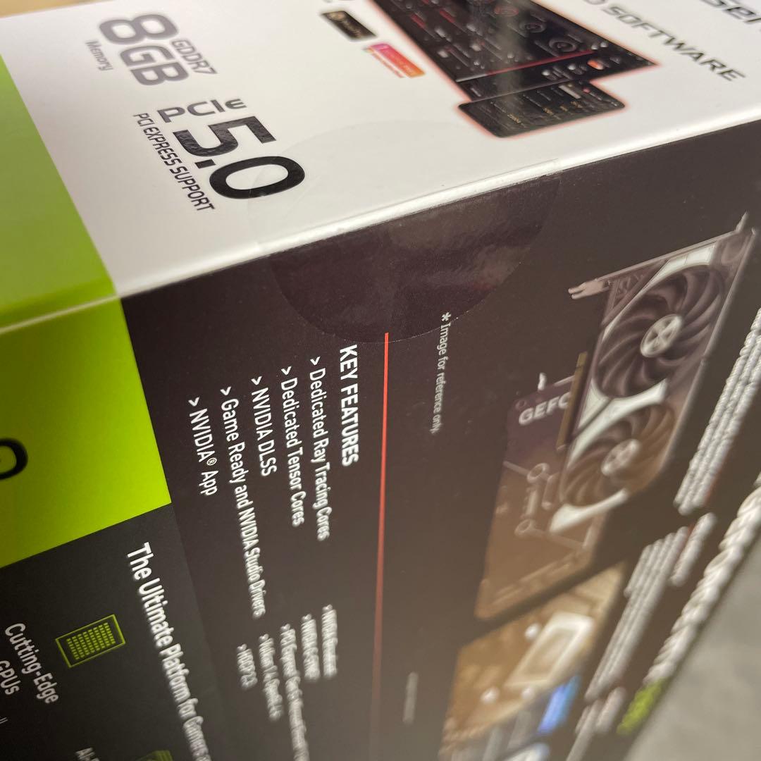 新品未開封 ASUS DUAL GeForce RTX 5060 8GB