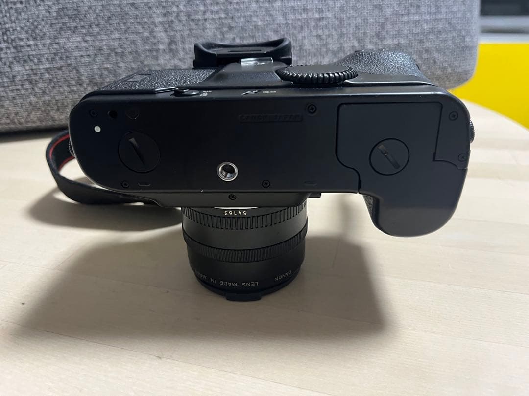 Canon EOS-1 EF 24mm F2.8レンズ付き！