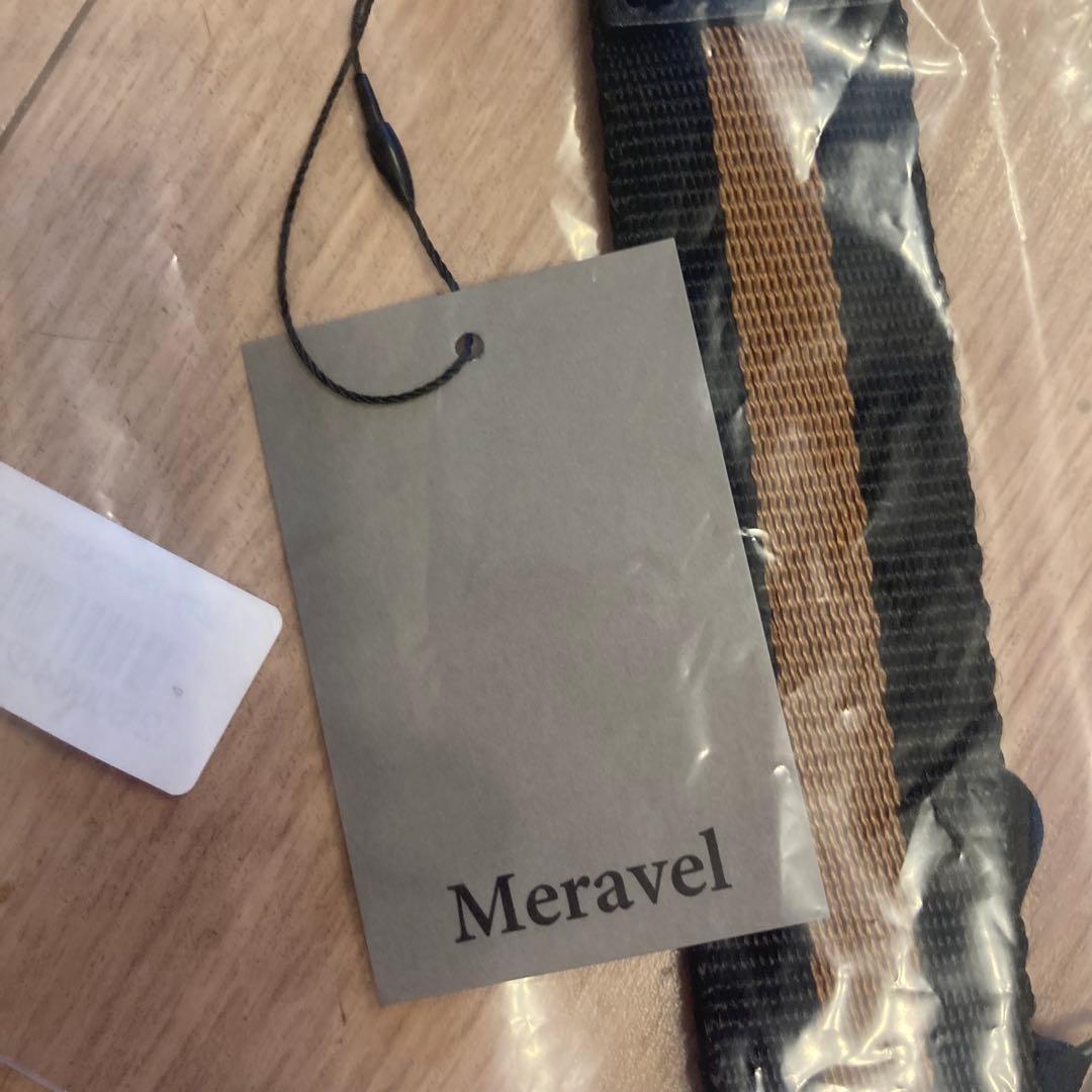 【新品・タグ付き】Meravel multi strap ベージュ　ブラウン