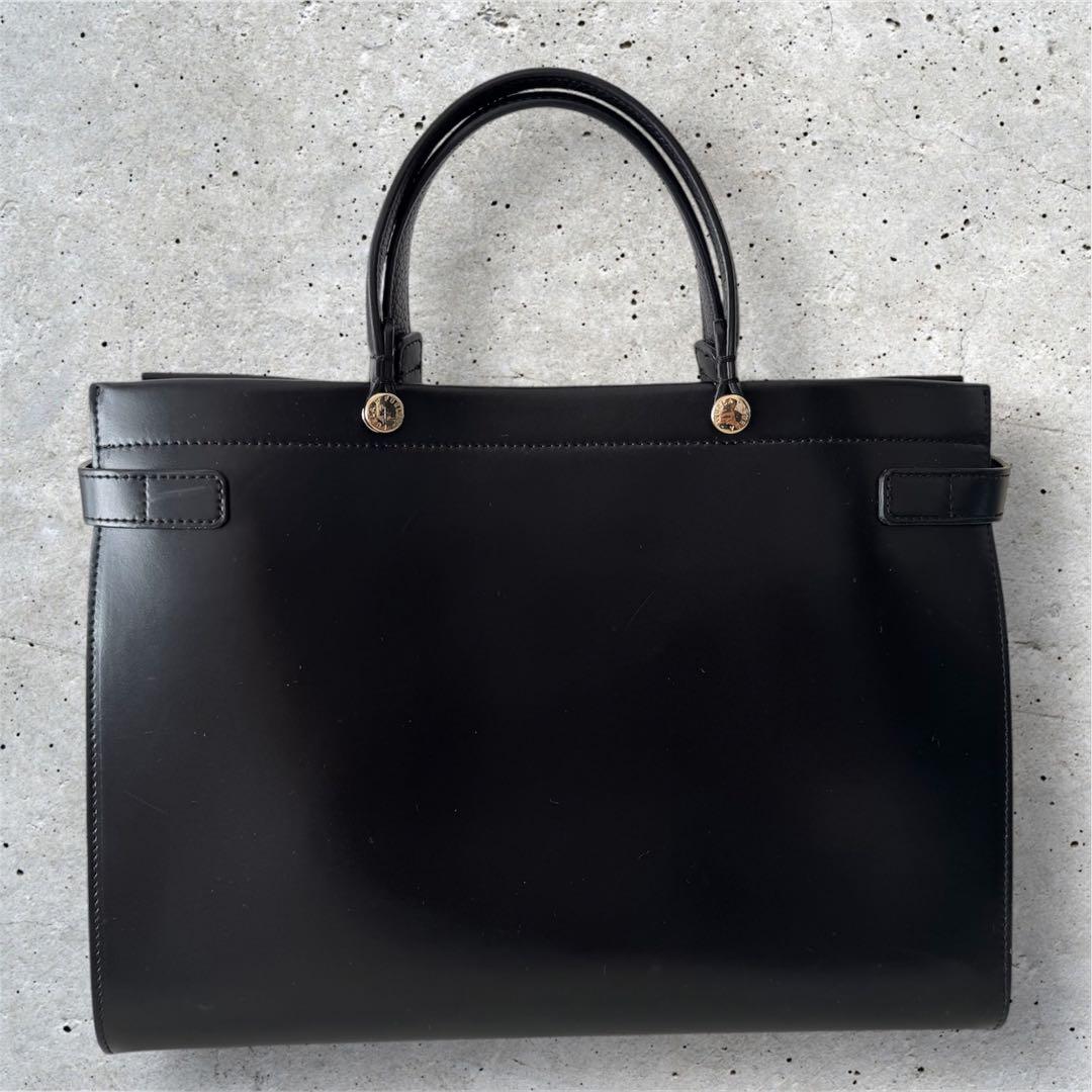 【美品】FURLA ブラック ビジネスバッグ