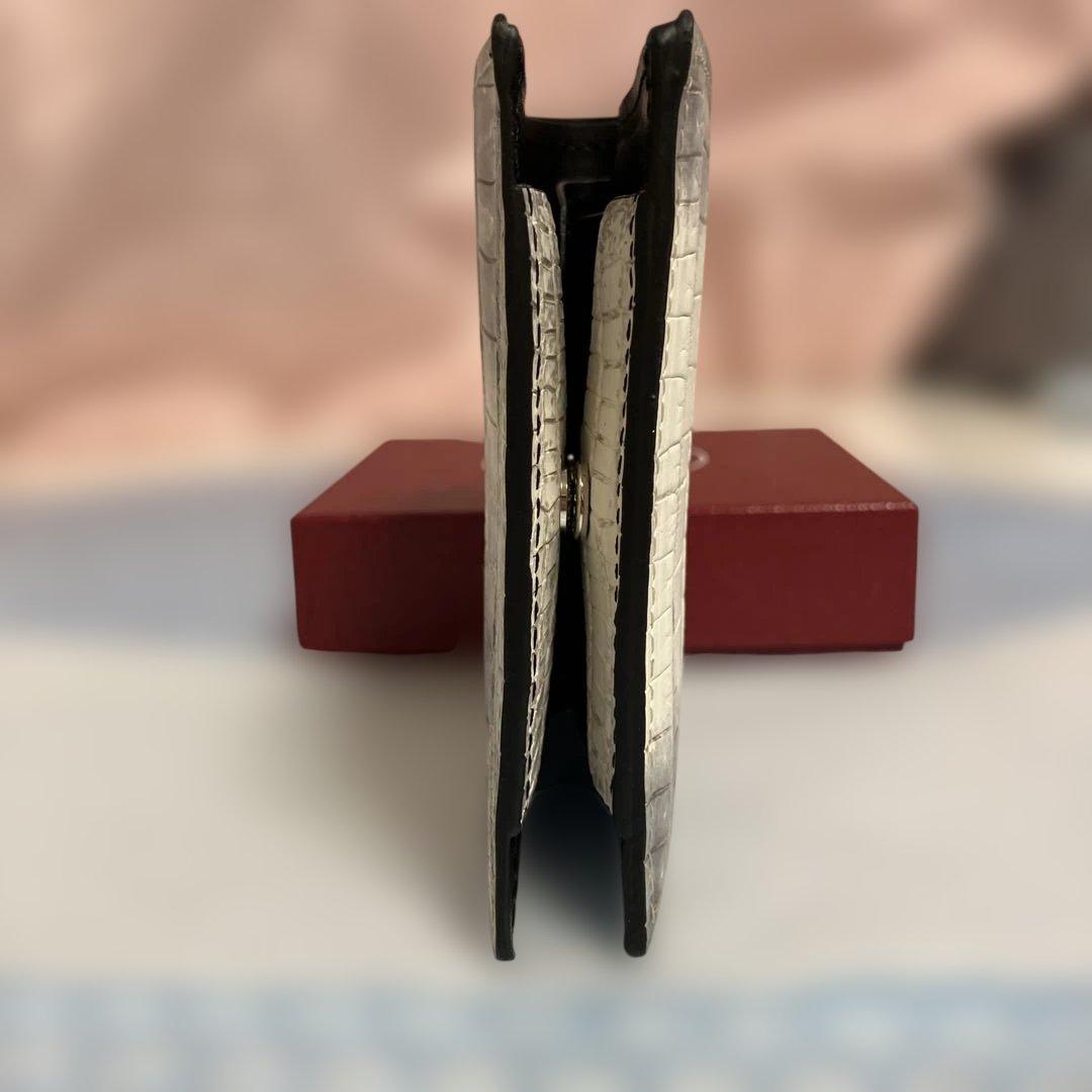 【新品未使用】新進工房　ヘンローン社ヒマラヤクロコ　極小二つ折り財布　クッペ1個